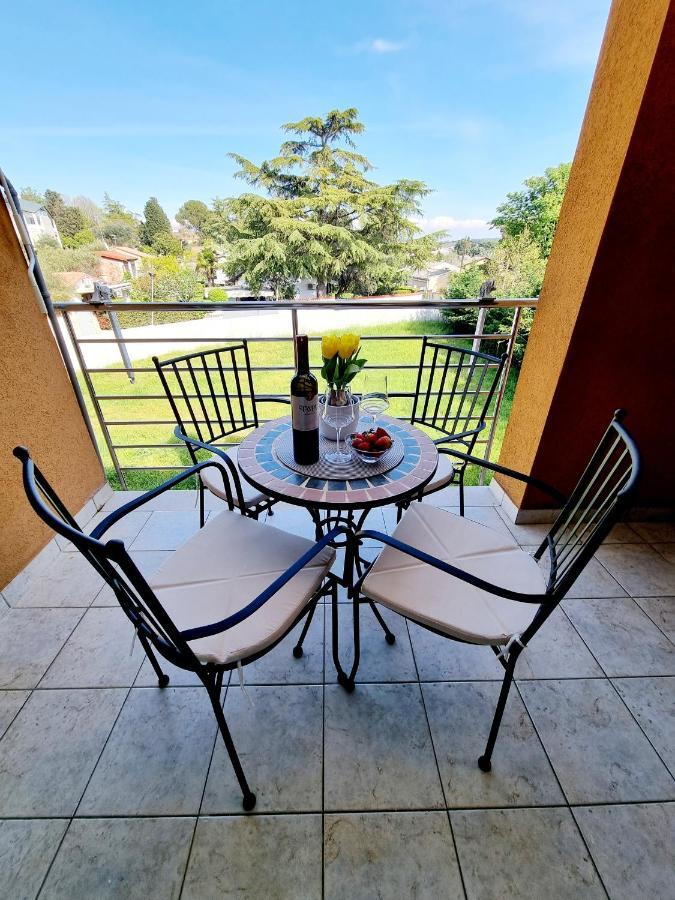 App Oleander Apartment Umag Ngoại thất bức ảnh