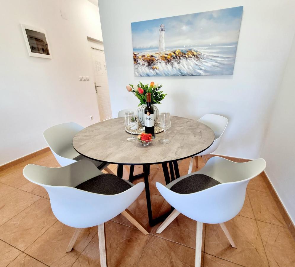 App Oleander Apartment Umag Ngoại thất bức ảnh